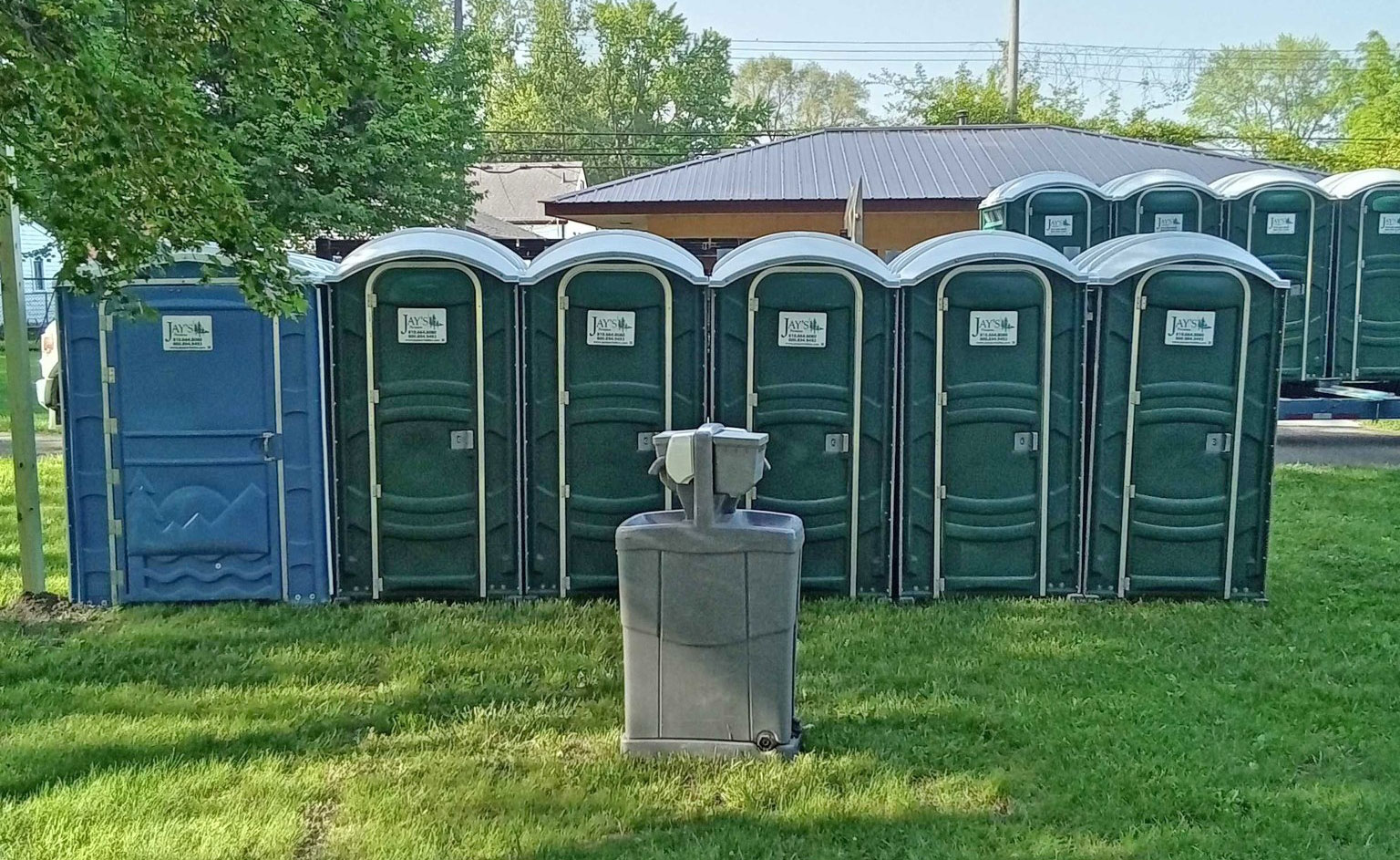 Standard & Handicap Accessible Portable Toilets for Center Line Independence Festival